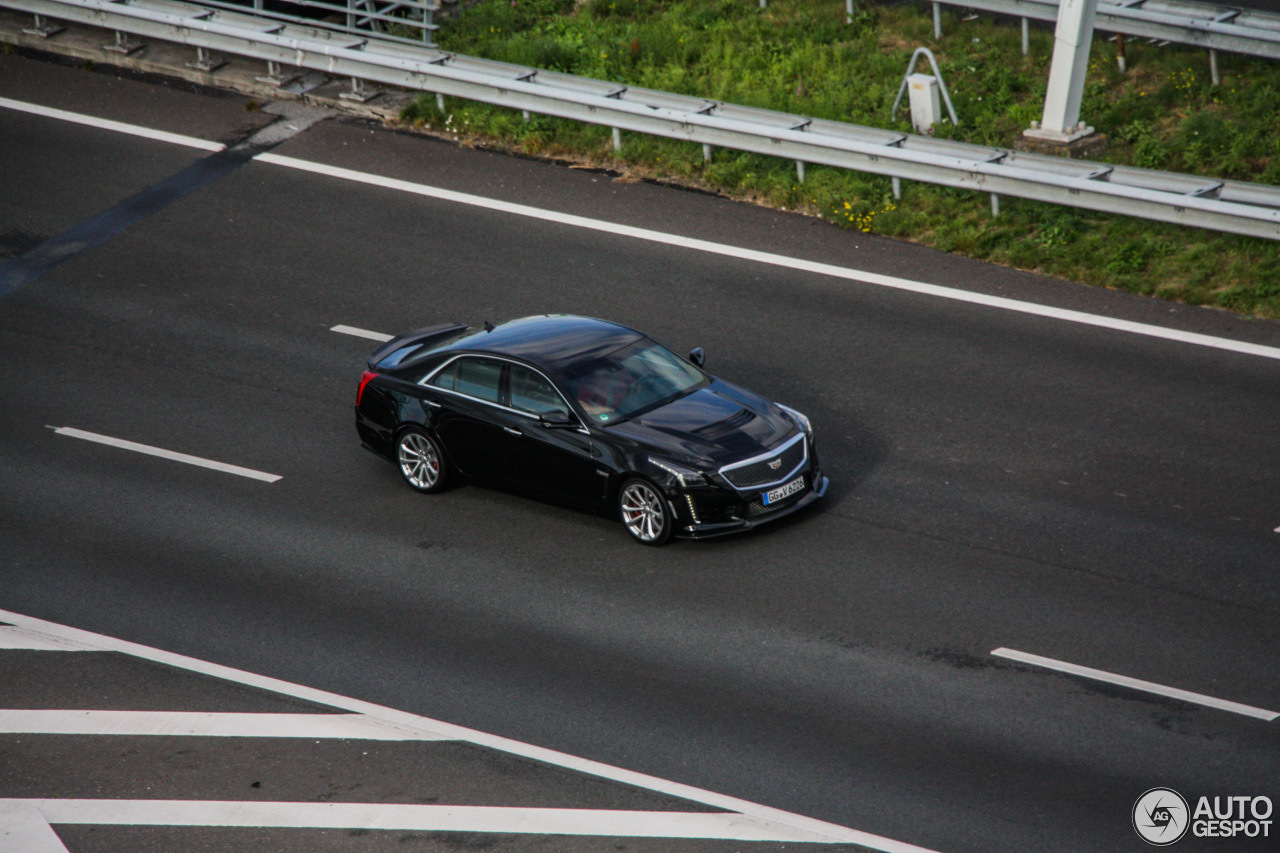 Cadillac CTS-V 2015