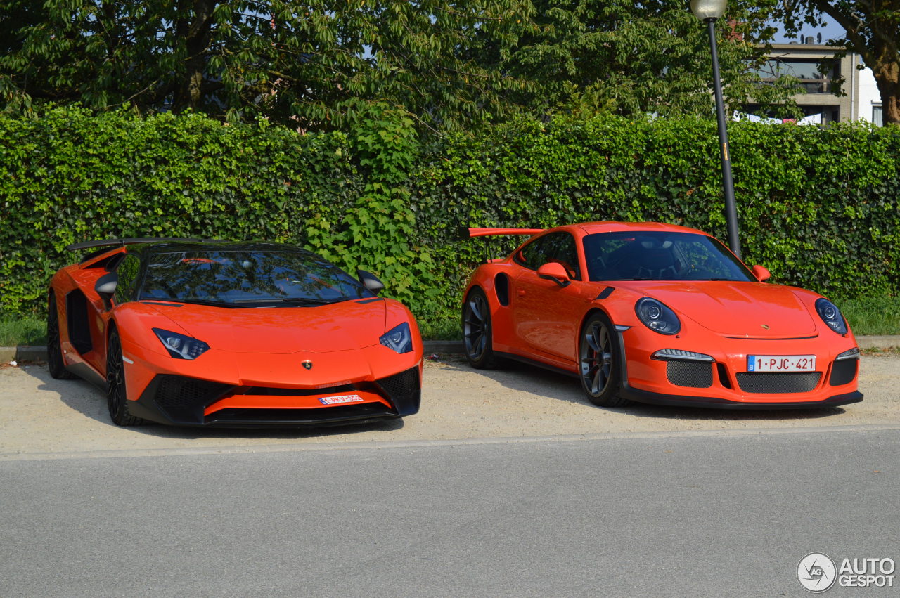 Lamborghini Aventador LP750-4 SuperVeloce Roadster