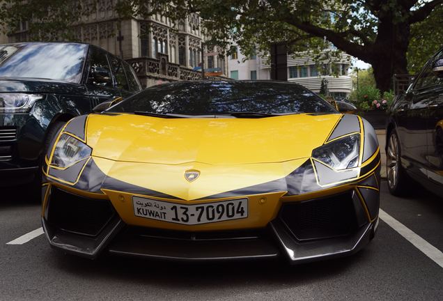 Lamborghini Mansory Aventador LP700-4