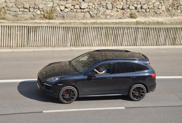 Porsche 958 Cayenne GTS