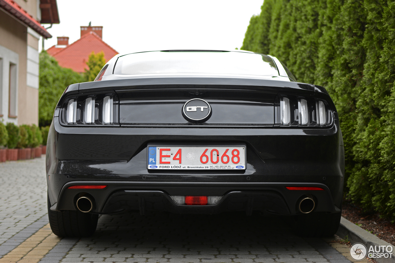 Ford Mustang GT 2015