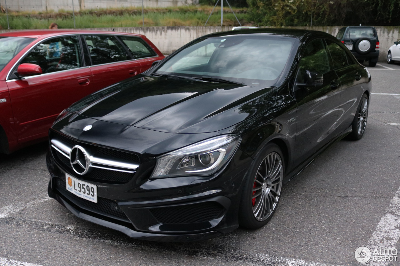 Mercedes-Benz CLA 45 AMG C117