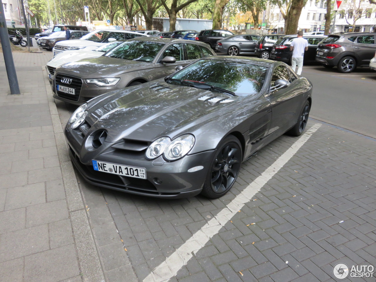 Mercedes-Benz SLR McLaren