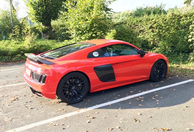 Audi R8 V10 Plus 2015