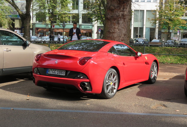 Ferrari California