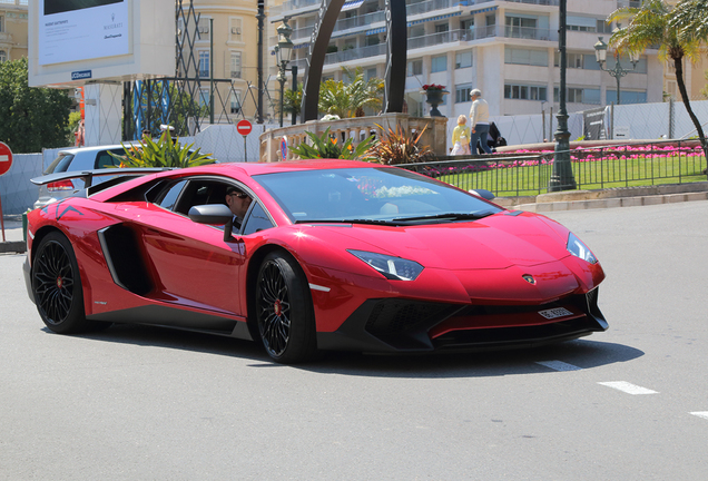 Lamborghini Aventador LP750-4 SuperVeloce