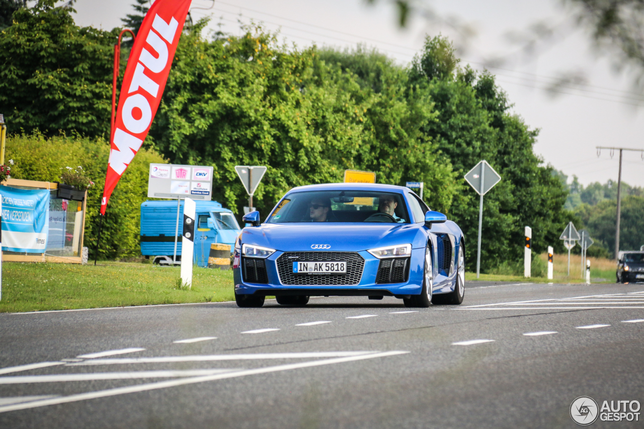 Audi R8 V10 Plus 2015