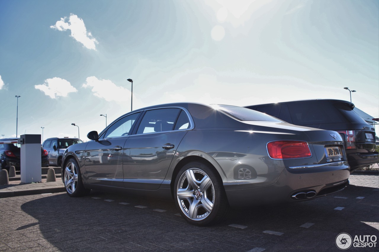 Bentley Flying Spur V8