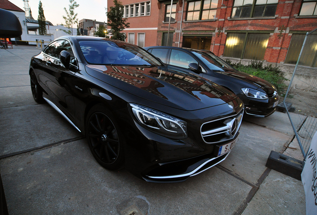 Mercedes-AMG S 63 Coupé C217