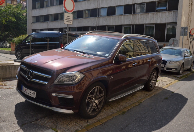 Mercedes-Benz GL 63 AMG X166