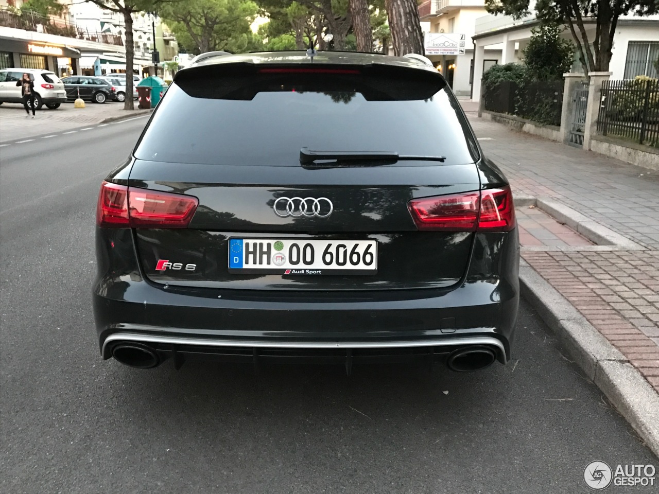 Audi RS6 Avant C7 2015