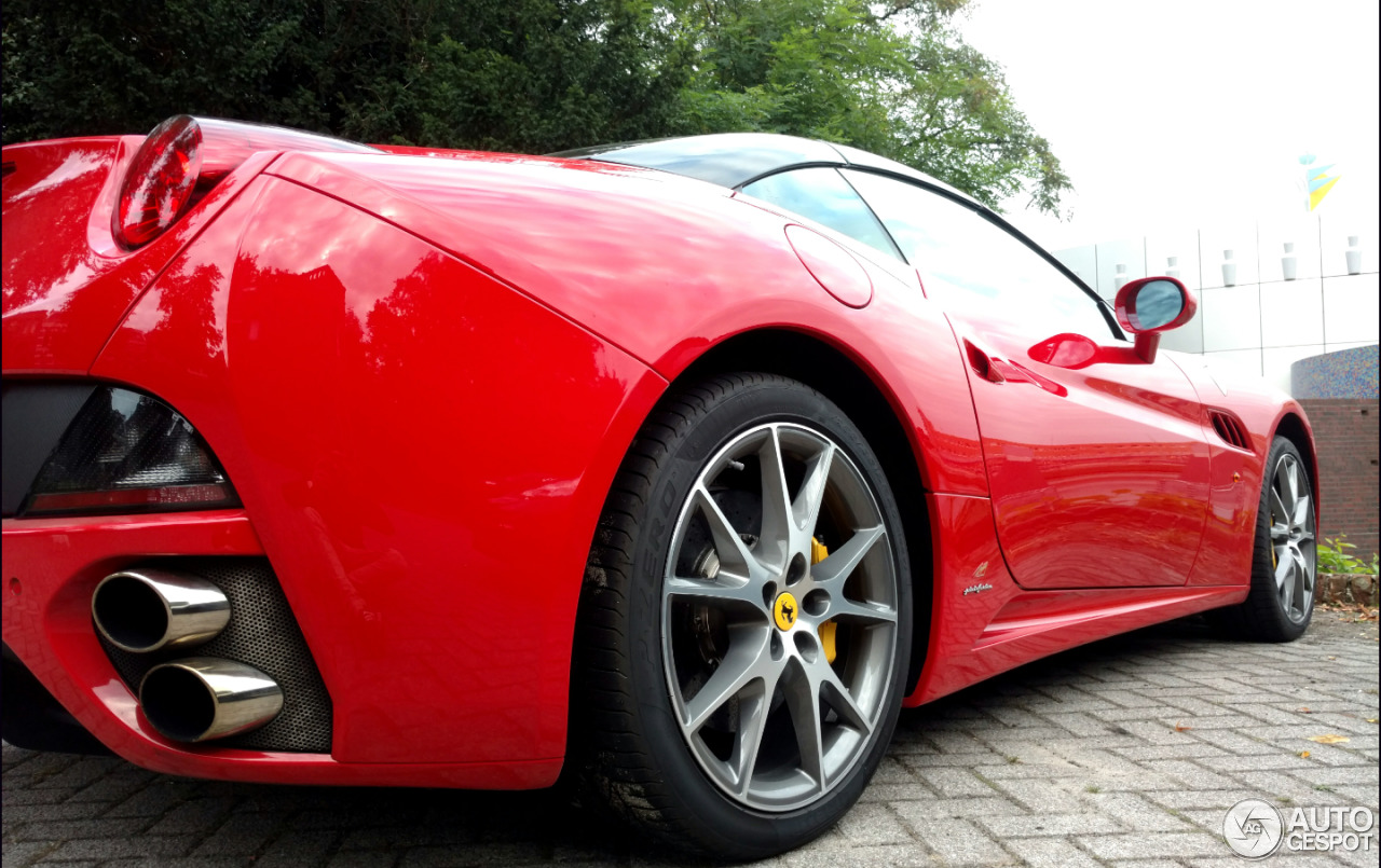 Ferrari California