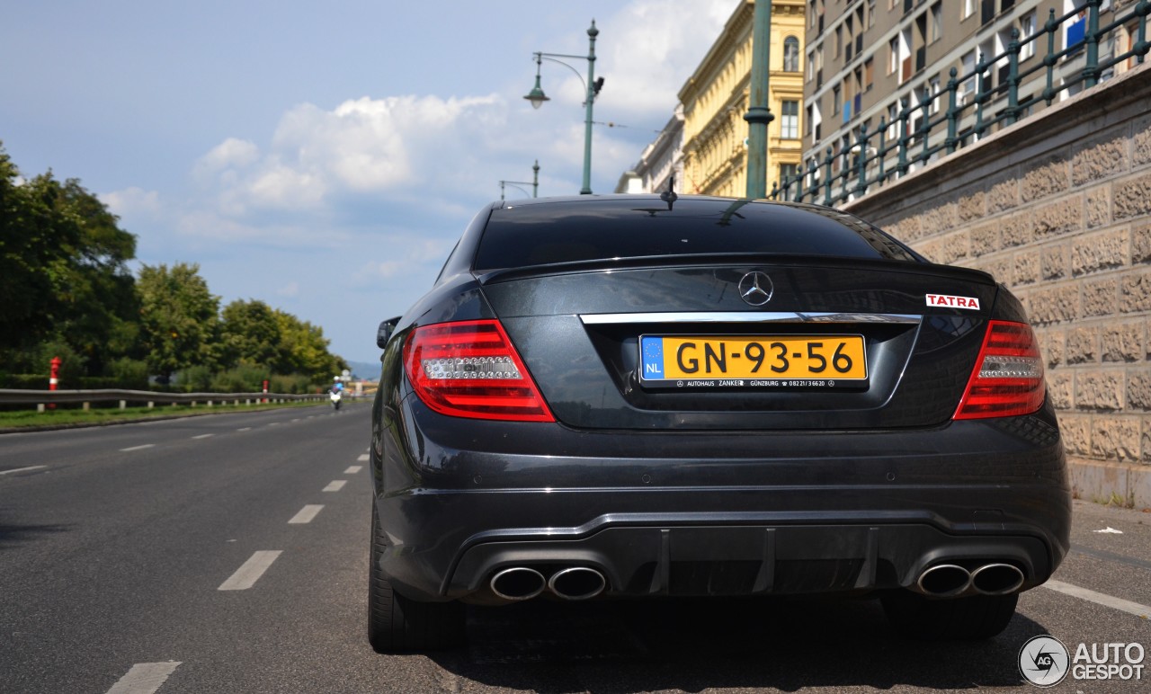 Mercedes-Benz C 63 AMG Coupé