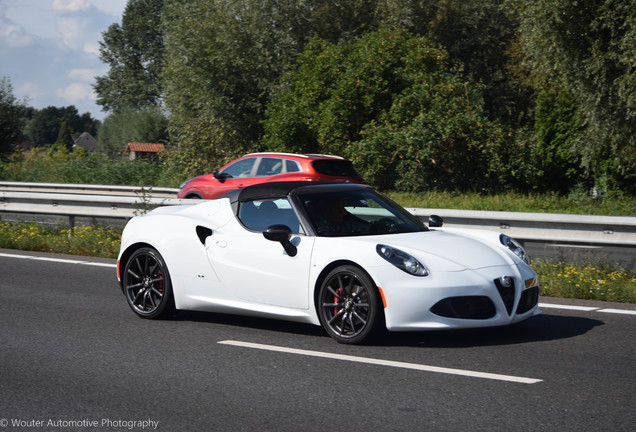 Alfa Romeo 4C Spider