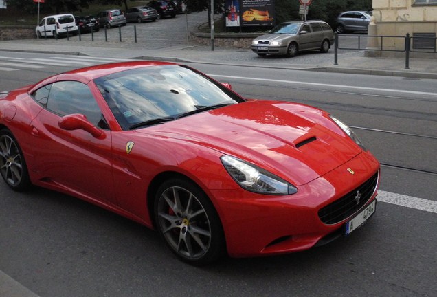 Ferrari California