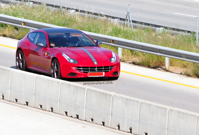 Ferrari FF