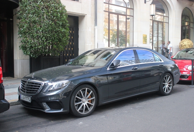 Mercedes-Benz S 63 AMG V222