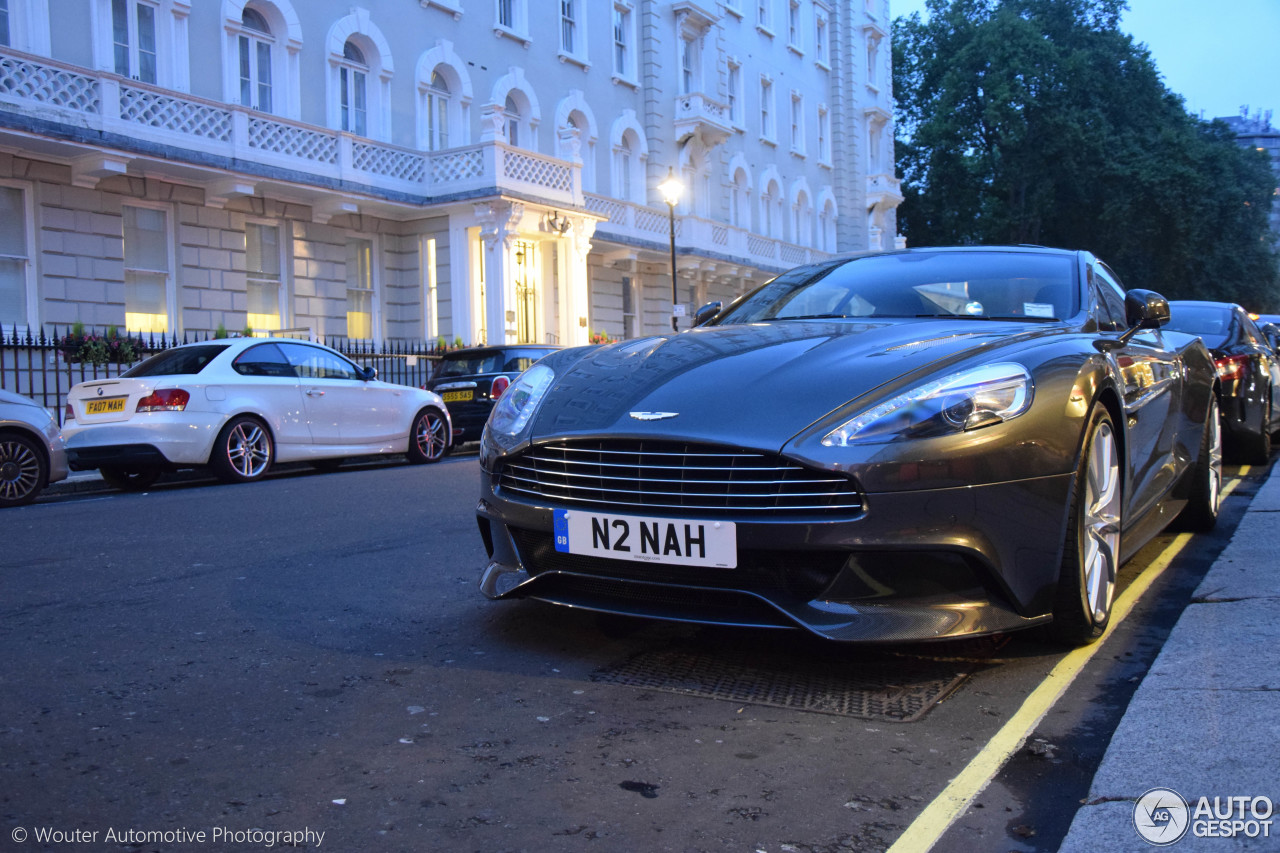 Aston Martin Vanquish 2013