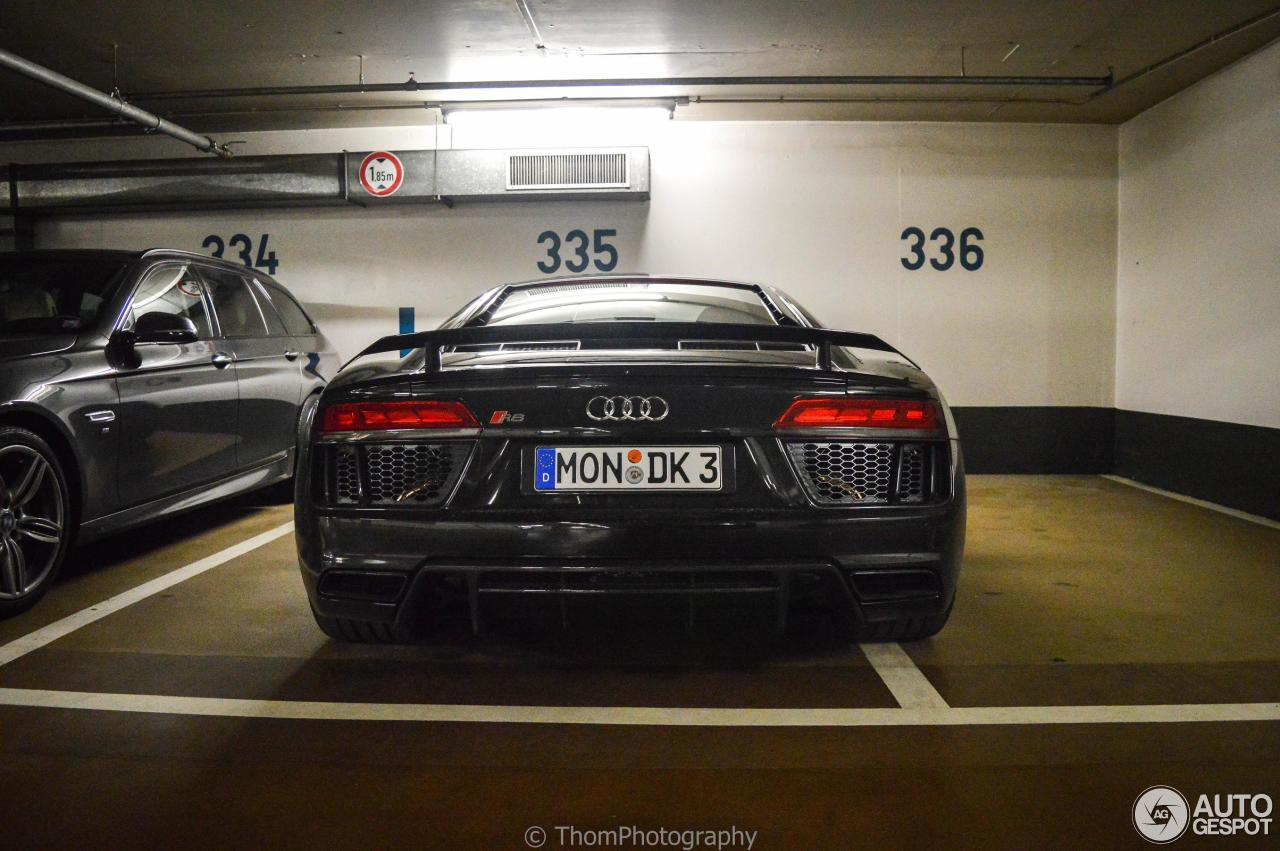 Audi R8 V10 Plus 2015