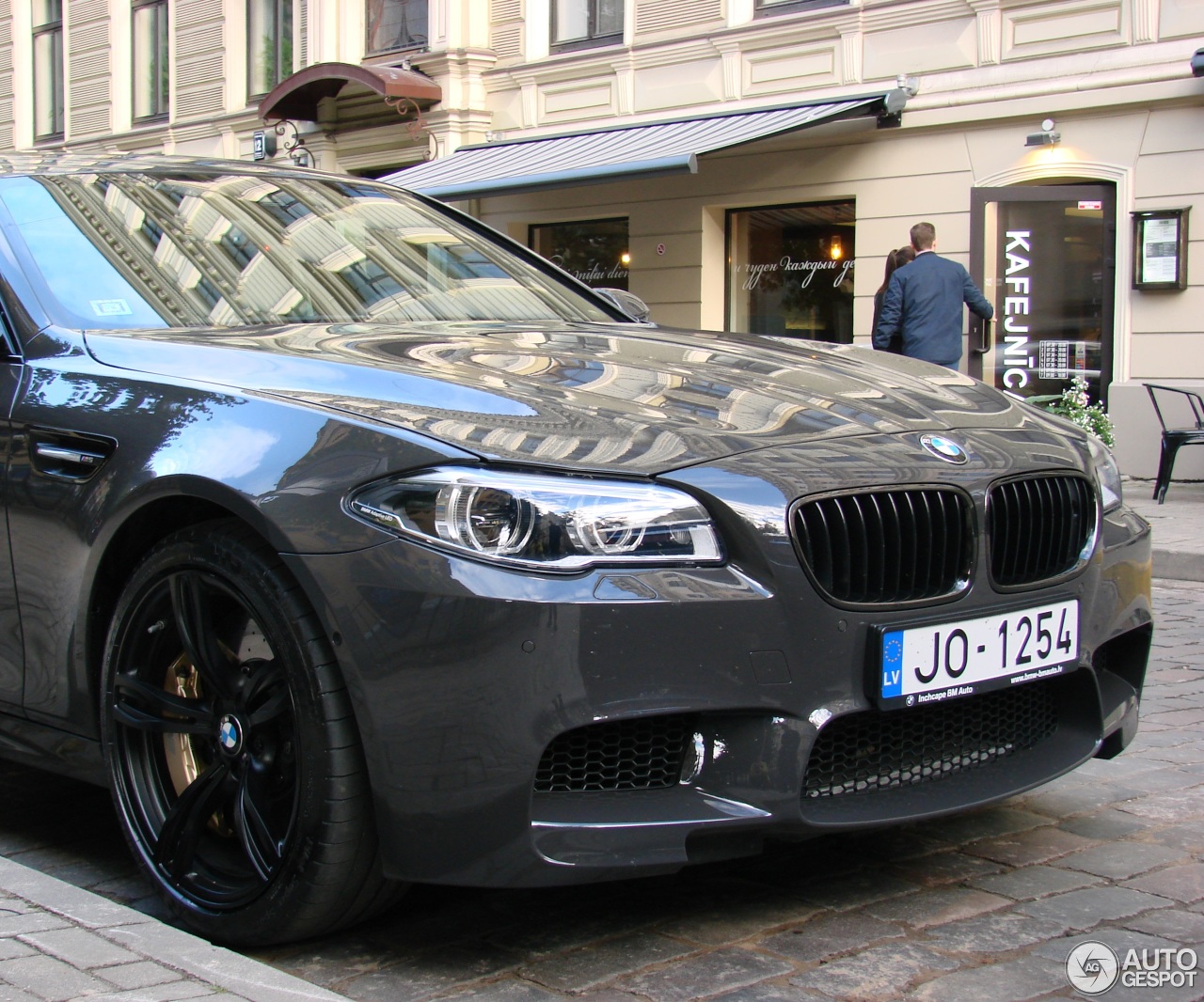 BMW M5 F10 2014