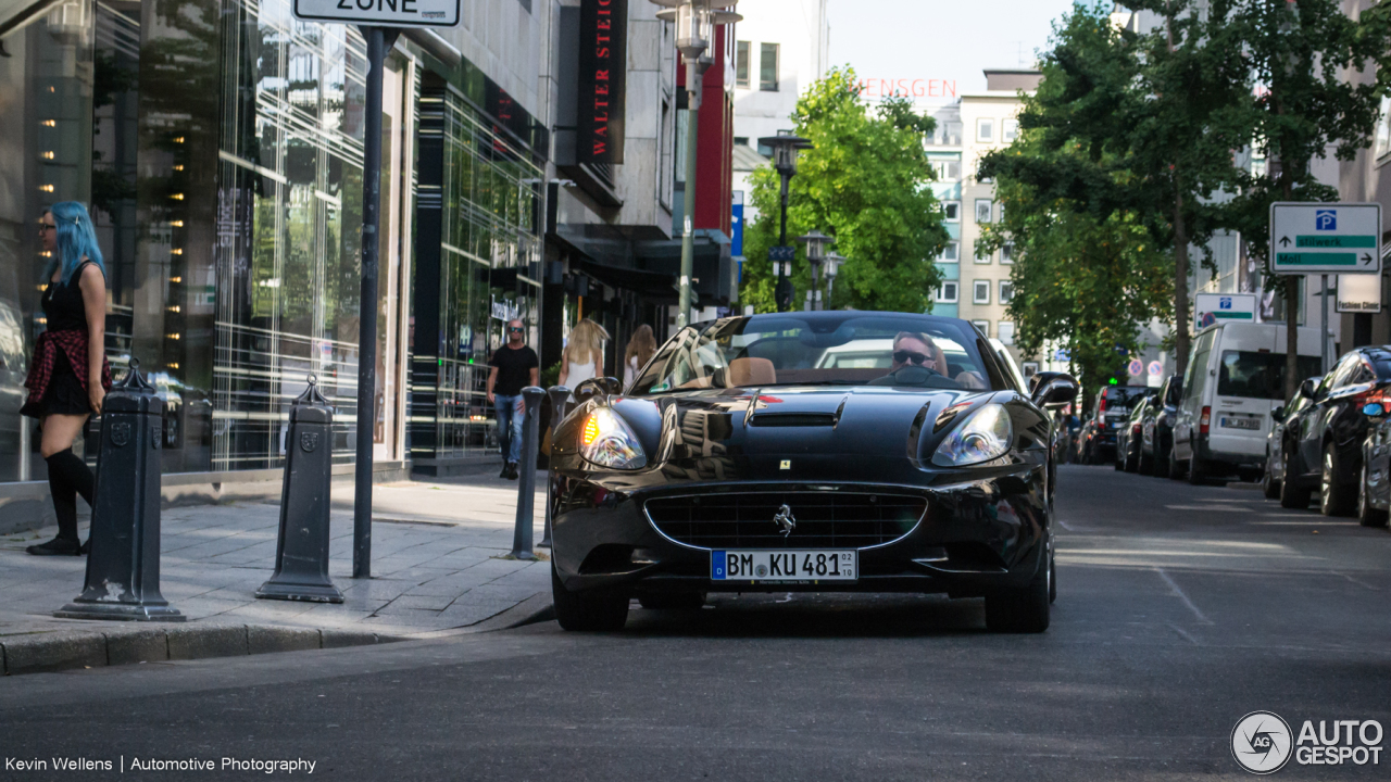 Ferrari California