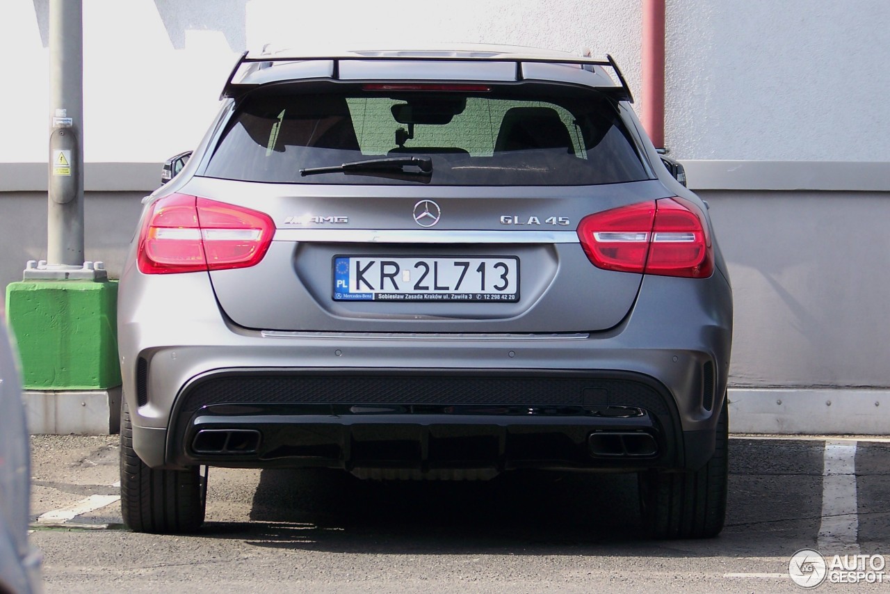 Mercedes-AMG GLA 45 X156