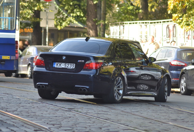 BMW M5 E60 2007