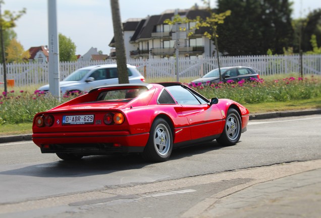 Ferrari 328 GTS