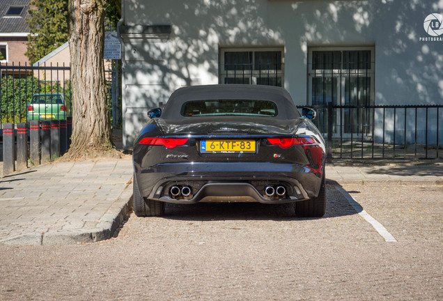 Jaguar F-TYPE S V8 Convertible