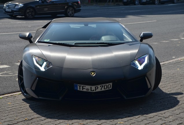 Lamborghini Aventador LP700-4