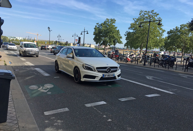 Mercedes-Benz A 45 AMG