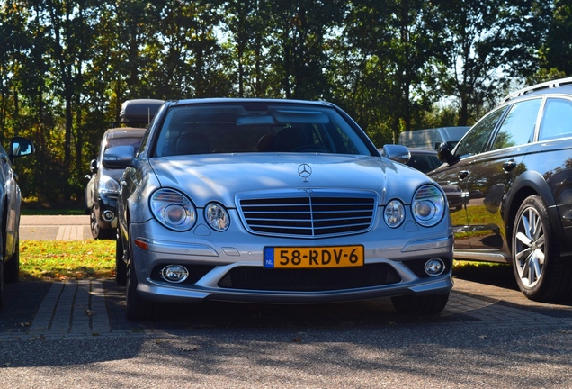 Mercedes-Benz E 55 AMG