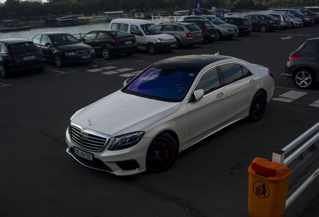 Mercedes-Benz S 63 AMG V222