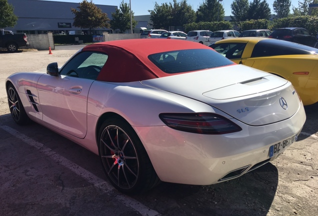 Mercedes-Benz SLS AMG Roadster