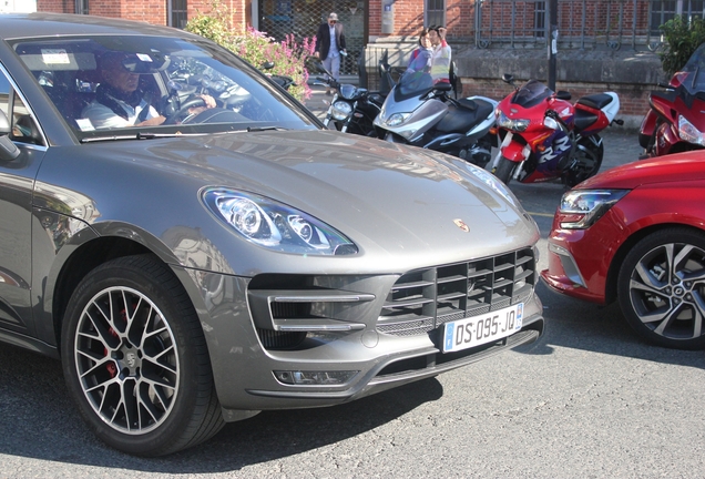 Porsche 95B Macan Turbo