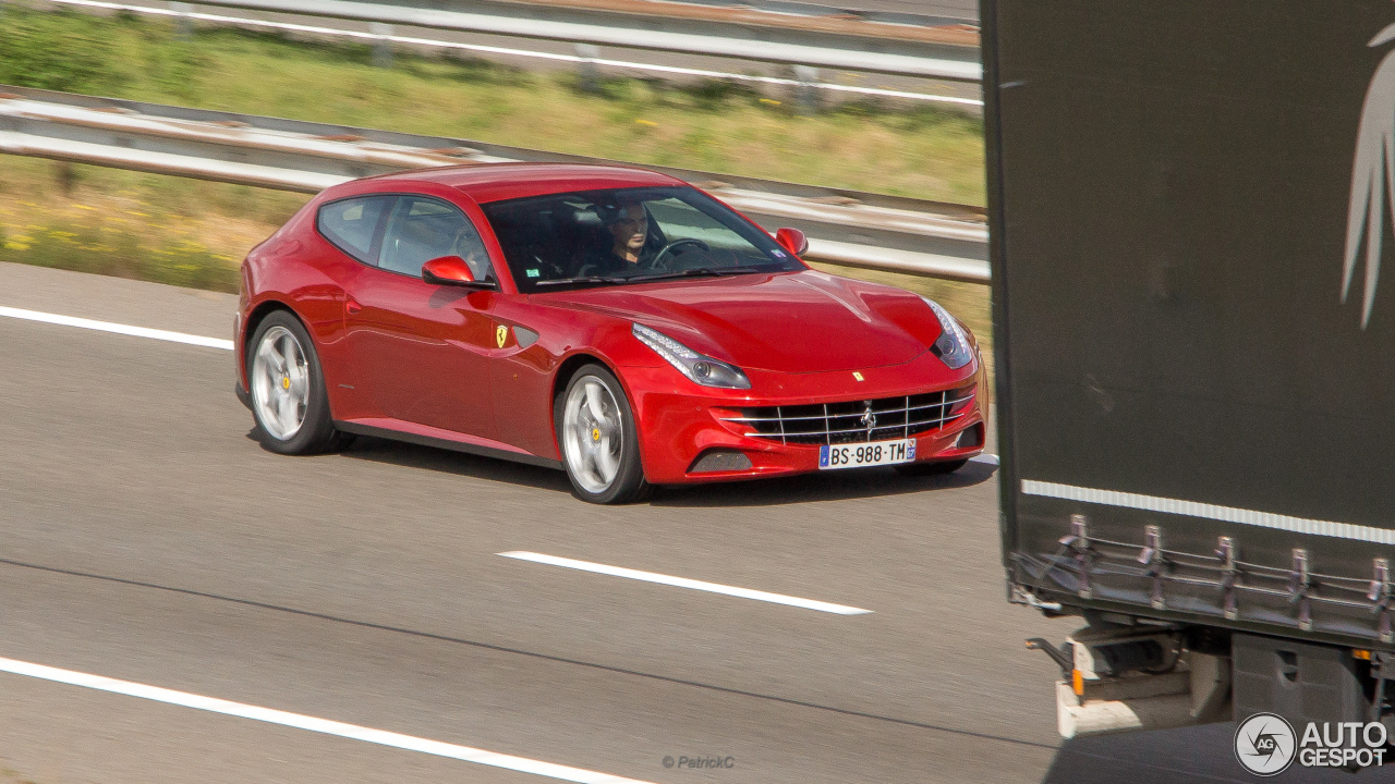 Ferrari FF