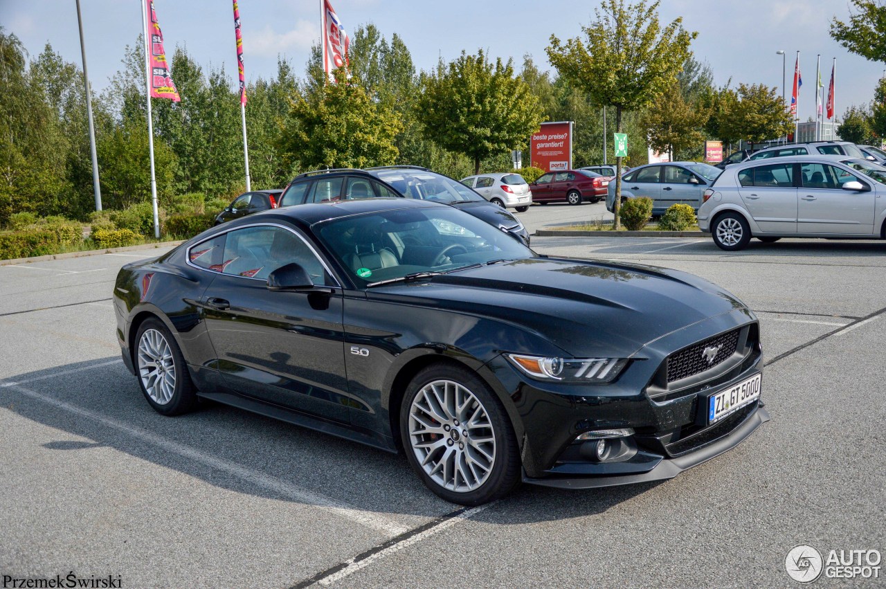 Ford Mustang GT 2015