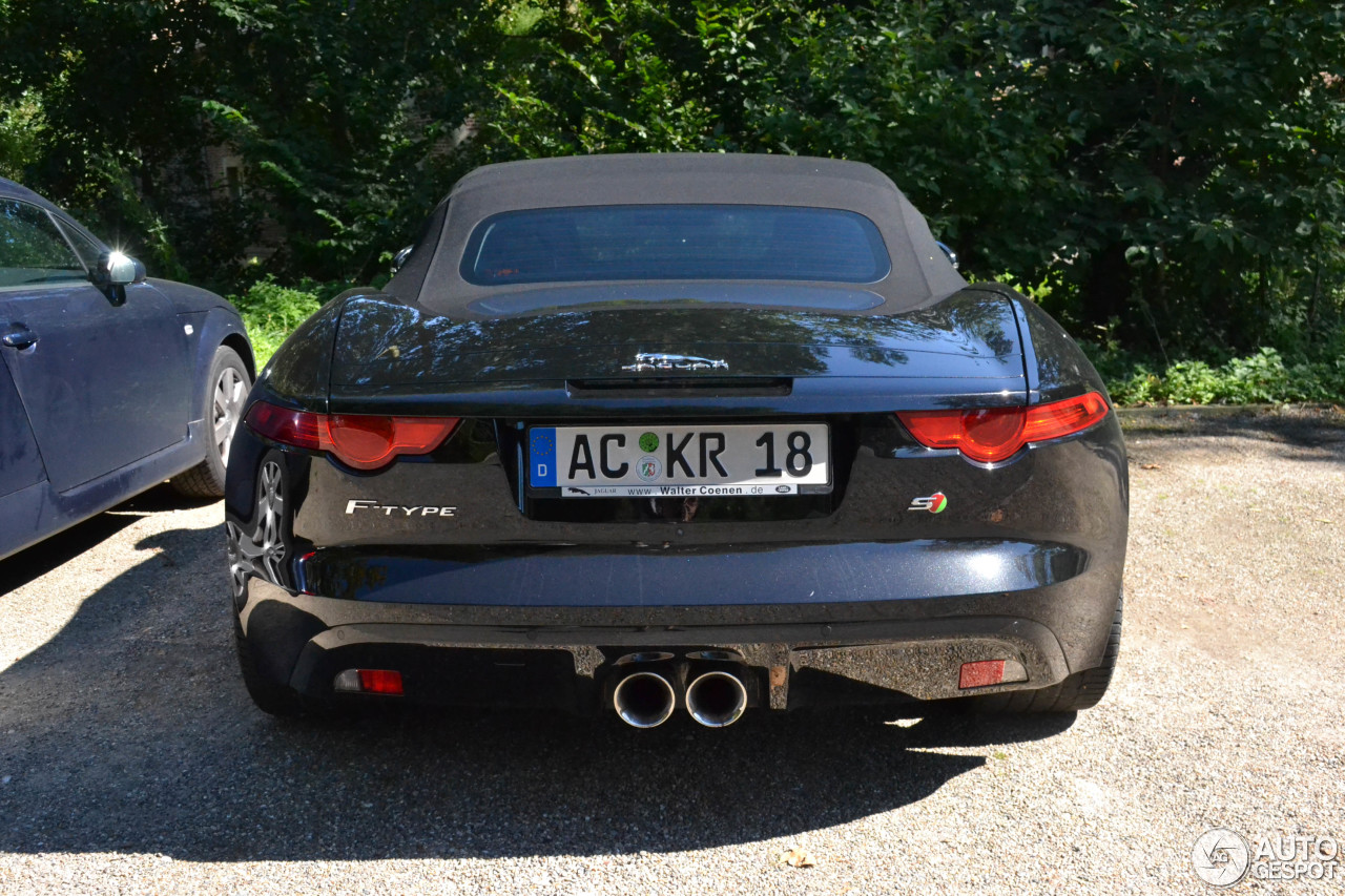 Jaguar F-TYPE S Convertible