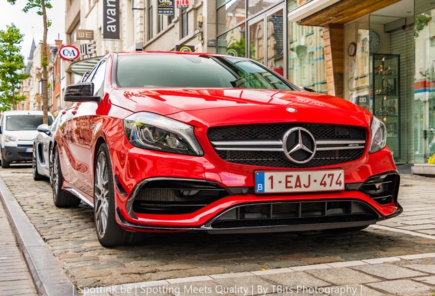 Mercedes-AMG A 45 W176 2015