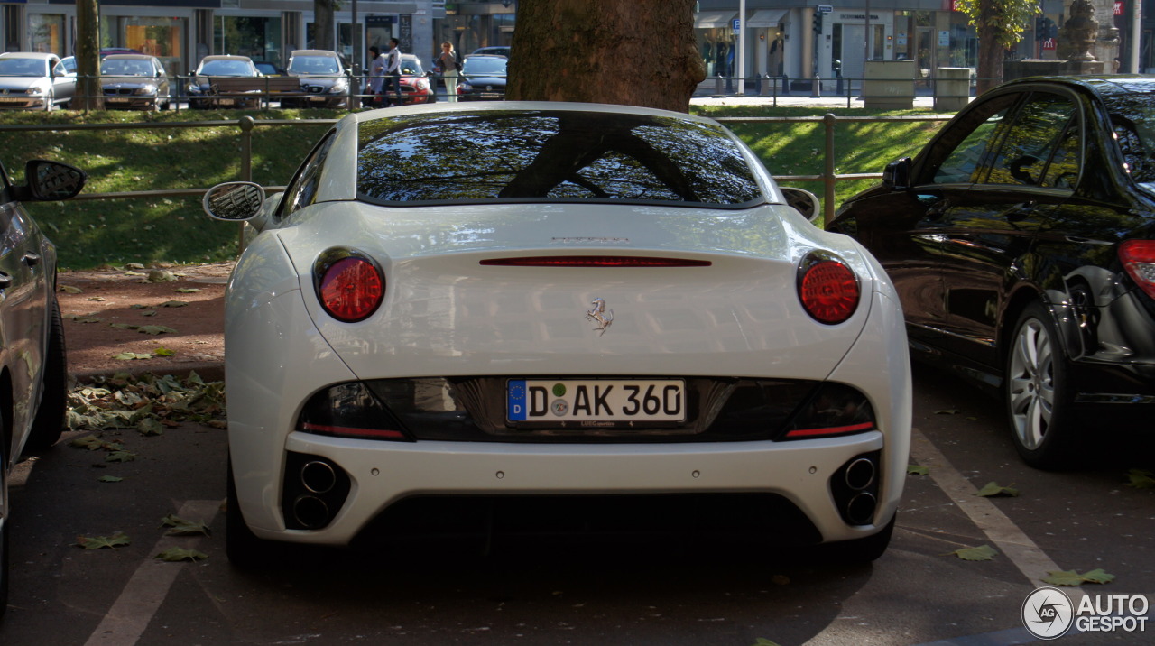 Ferrari California