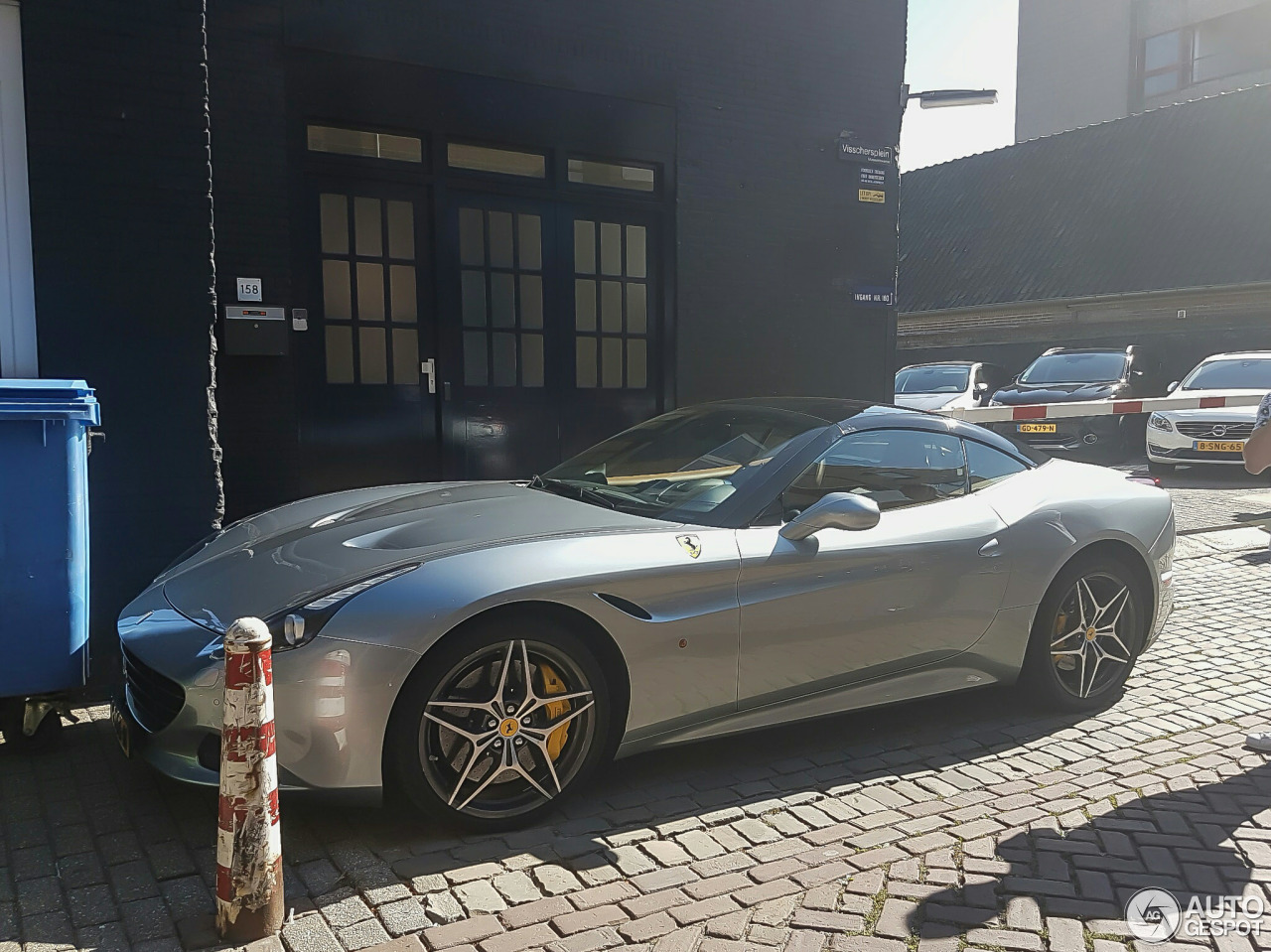 Ferrari California T