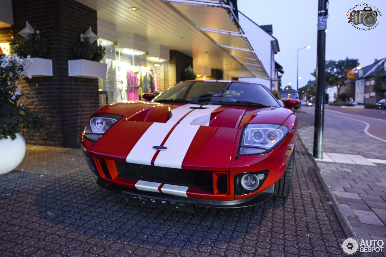 Ford GT