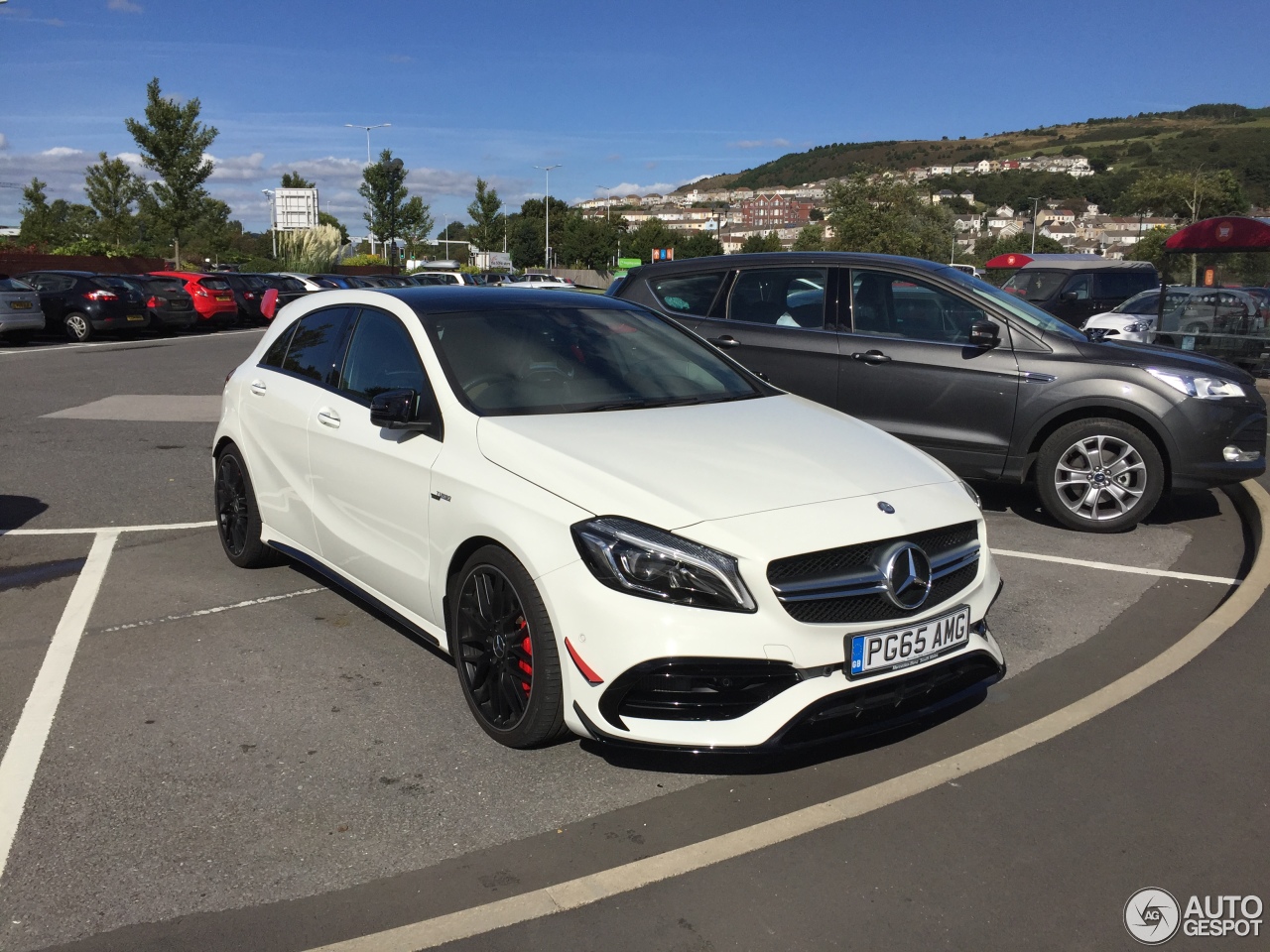 Mercedes-AMG A 45 W176 2015