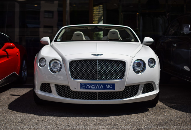 Bentley Continental GTC 2012