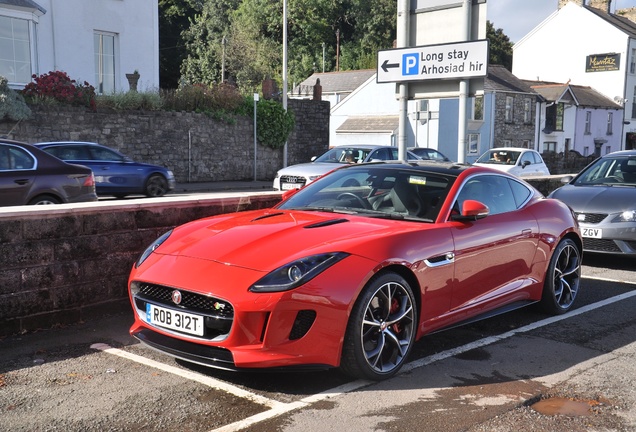 Jaguar F-TYPE R Coupé