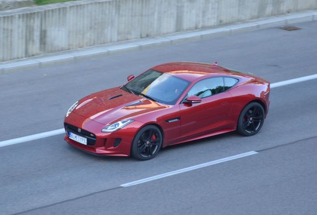 Jaguar F-TYPE S Coupé