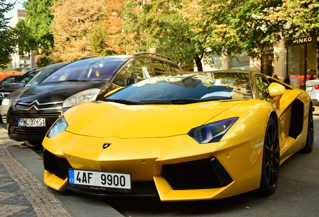 Lamborghini Aventador LP700-4 Roadster