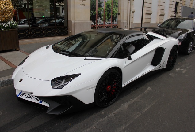 Lamborghini Aventador LP750-4 SuperVeloce Roadster