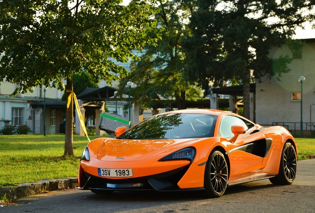 McLaren 570S