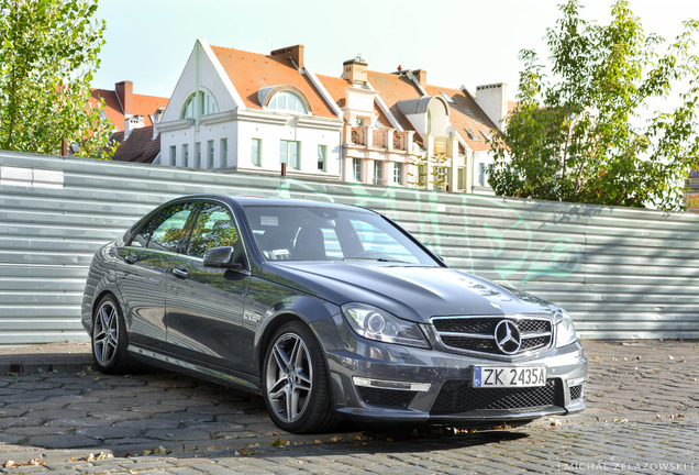 Mercedes-Benz C 63 AMG W204 2012